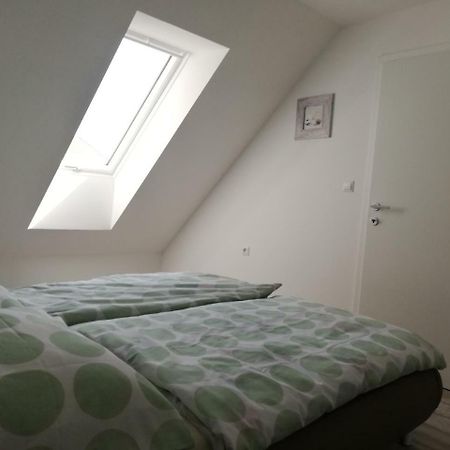 Apartma Stela In Terme Catez Catez ob Savi Bagian luar foto